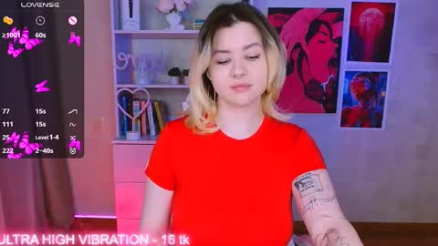 Snapshot of cutie_mili chatting on 03-01-25, 04:15 mili online show from 03-01-25, 04:15