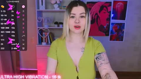 Snapshot of cutie_mili chatting on 03-04-25, 10:35 mili online show from 03-04-25, 10:35
