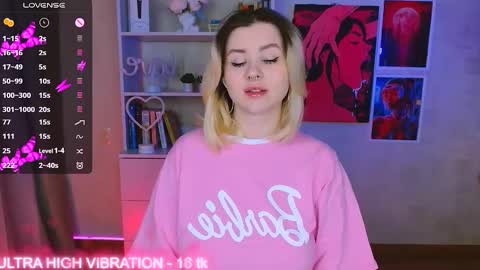 Snapshot of cutie_mili chatting on 03-05-25, 07:27 mili online show from 03-05-25, 07:27