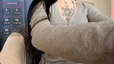 Monica online show from 04-07-26, 09:04