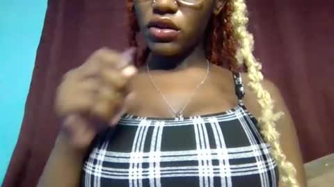 Snapshot of cutie_pumpkin_ chatting on 05-01-26, 07:57 CUTIE online show from 05-01-26, 07:57