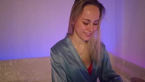 cutie_xoxo_ online show from 04-02-26, 08:06