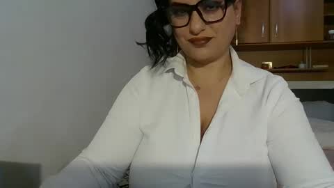 Ami online show from 11-09-25, 09:02