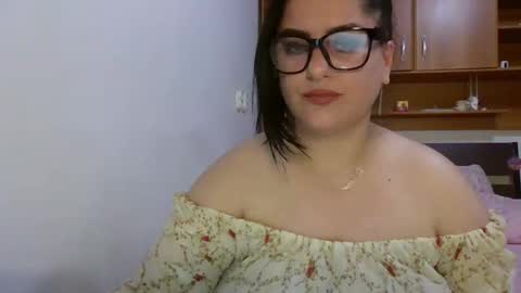Snapshot of cutieammy chatting on 05-24-26, 08:14 Ami online show from 05-24-26, 08:14