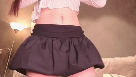 Snapshot of cutieleyla chatting on 05-06-26, 09:42 cutieleyla online show from 05-06-26, 09:42