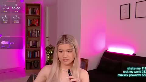 cutiepie69__ online show from 06-20-26, 07:27