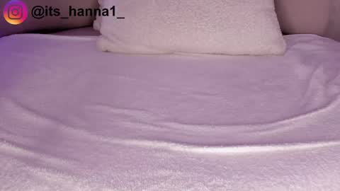 Snapshot of cutte_hanna18 chatting on 05-12-26, 06:27 Hannah online show from 05-12-26, 06:27