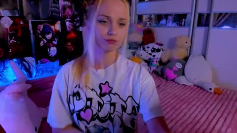 Nora online show from 10-18-25, 08:31