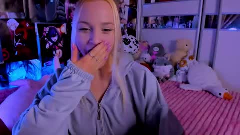 Nora online show from 12-13-25, 09:20