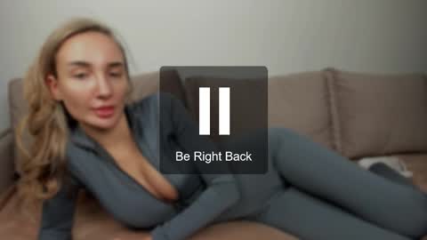 Snapshot of cuttiechloe chatting on 10-28-25, 07:38 CuttieChloe online show from 10-28-25, 07:38