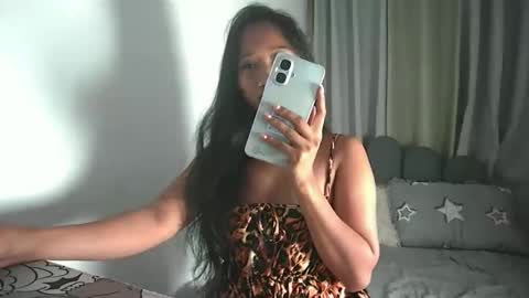 cuttiemorexn online show from 11-27-25, 04:42
