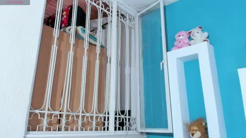 Snapshot of cuty_sexy_hotxx chatting on 04-20-26, 11:35 LIZETH online show from 04-20-26, 11:35