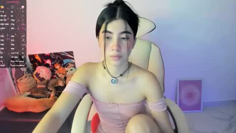 Snapshot of cyber_lizz chatting on 12-18-25, 08:48 Liz online show from 12-18-25, 08:48