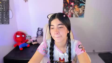 Snapshot of cyber_lizz chatting on 02-01-26, 08:40 Liz online show from 02-01-26, 08:40