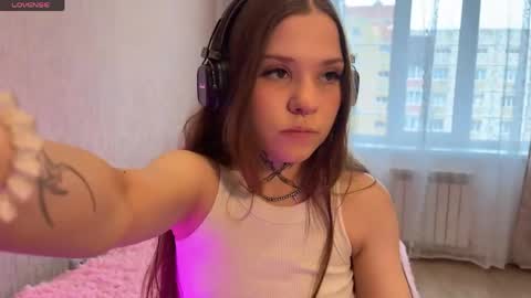 cyber_shawty online show from 04-20-26, 12:08