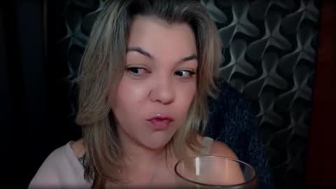 Full time mean bitch. online show from 11-22-25, 12:31