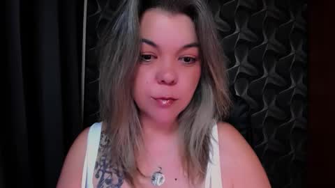 Snapshot of cyberdomme chatting on 05-27-26, 03:25 Full time mean bitch. online show from 05-27-26, 03:25