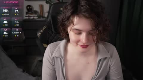 Helen Blossom online show from 06-03-26, 02:33