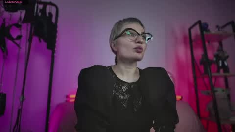 Snapshot of cyberxgoddess_ chatting on 05-26-26, 05:58 Lily Goddess online show from 05-26-26, 05:58