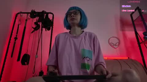 Snapshot of cyberxgoddess_ chatting on 06-16-26, 06:05 Lily Goddess online show from 06-16-26, 06:05