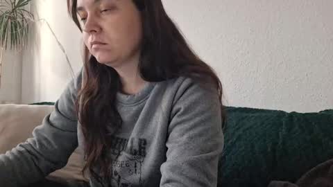 Cyndee Winter online show from 10-13-25, 03:56