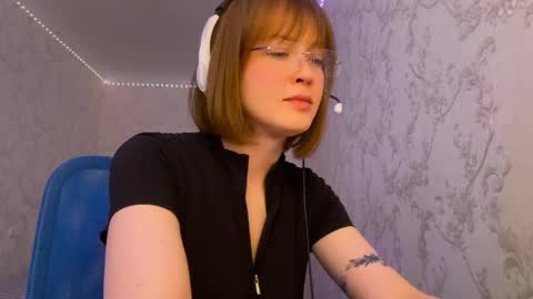 Sidny online show from 04-15-26, 03:13