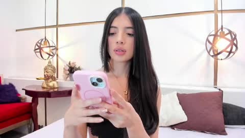 Snapshot of cynthia1fox chatting on 06-01-26, 07:48 Cynthia1fox online show from 06-01-26, 07:48