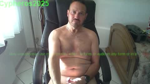 Snapshot of cypheros2025 chatting on 10-08-25, 03:20 Chris online show from 10-08-25, 03:20