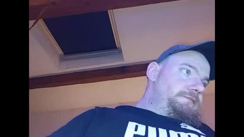 cyrilhot11200 online show from 01-11-25, 06:24