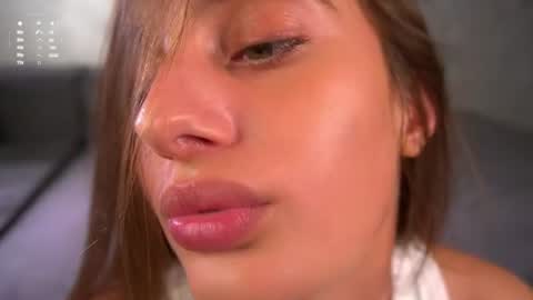 Snapshot of czamabech chatting on 07-02-26, 03:23 Isabella online show from 07-02-26, 03:23
