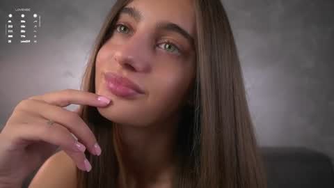 Snapshot of czamabech chatting on 07-16-26, 11:22 Isabella online show from 07-16-26, 11:22
