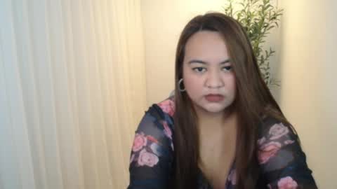 Snapshot of czarinna_ chatting on 06-06-26, 09:30 Czarinna online show from 06-06-26, 09:30