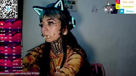 d3m0ny0_0 online show from 03-24-26, 07:02