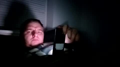 Hidden from family online show from 01-19-26, 03:32