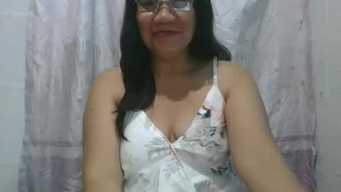Snapshot of d84real chatting on 12-18-25, 11:38 Virg online show from 12-18-25, 11:38