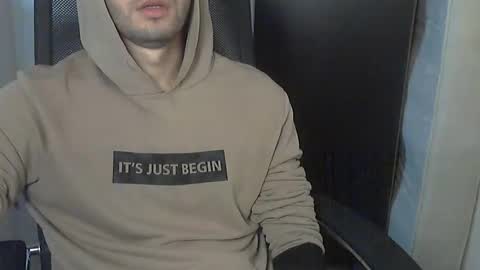 Snapshot of d_____________k chatting on 12-05-25, 10:24 Dolce online show from 12-05-25, 10:24