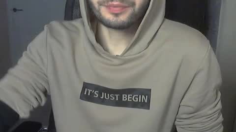 Snapshot of d_____________k chatting on 12-15-25, 06:50 Dolce online show from 12-15-25, 06:50