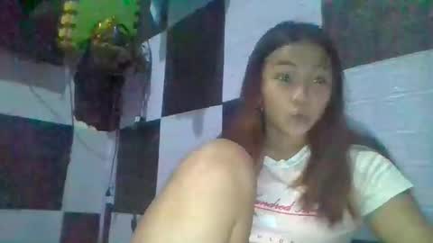 Snapshot of d_i_a_m_o_n_d_24 chatting on 05-21-26, 12:34 d_i_a_m_o_n_d_24 online show from 05-21-26, 12:34