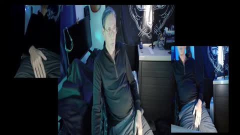 Snapshot of d_j_strokes chatting on 01-12-26, 08:03 Dave online show from 01-12-26, 08:03