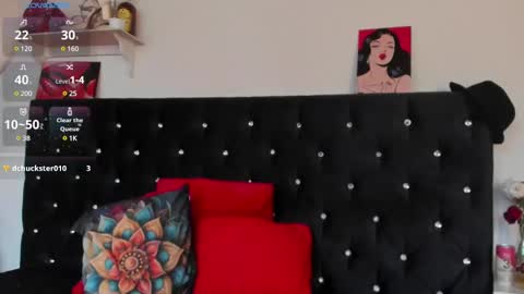 Mia  online show from 02-14-25, 06:19