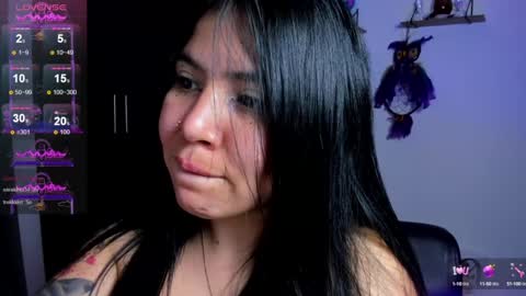 Snapshot of daahanna_ chatting on 01-12-25, 02:03 Ailyn online show from 01-12-25, 02:03