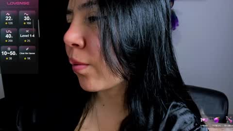 Snapshot of daahanna_ chatting on 02-06-25, 11:15 Ailyn online show from 02-06-25, 11:15