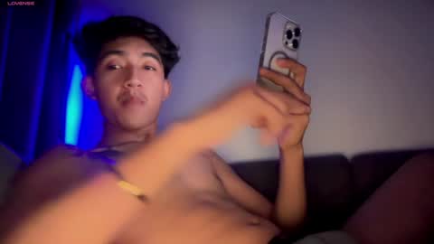   online show from 01-04-25, 01:42