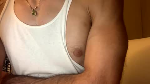 Snapshot of dabeibe chatting on 02-07-26, 06:28 Jewbb online show from 02-07-26, 06:28