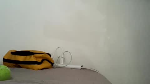 Snapshot of dabeibe chatting on 03-09-26, 08:35 Jewbb online show from 03-09-26, 08:35