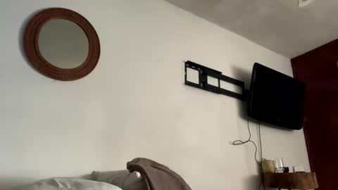 Snapshot of dabeibe chatting on 03-28-26, 10:20 Jewbb online show from 03-28-26, 10:20