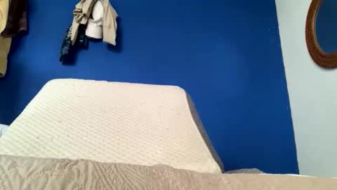 Snapshot of dabeibe chatting on 03-29-26, 08:20 Jewbb online show from 03-29-26, 08:20