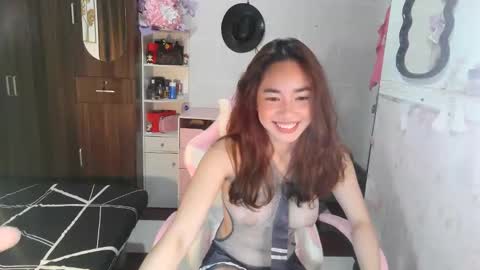 Snapshot of dabria_lilithx521 chatting on 04-25-26, 06:49 Lilith online show from 04-25-26, 06:49
