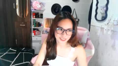 Snapshot of dabria_lilithx521 chatting on 05-19-26, 02:23 Lilith online show from 05-19-26, 02:23