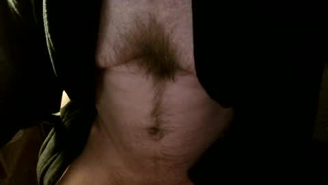 Snapshot of dadbodddd chatting on 12-22-24, 04:17 Dad Bod online show from 12-22-24, 04:17